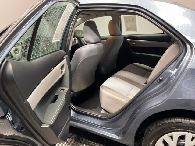 Used 2018 Toyota Corolla LE FWD image 18