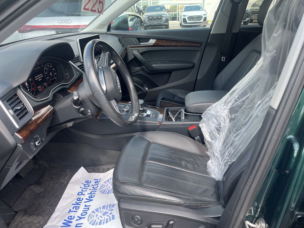 Used 2018 Audi Q5 2.0T Premium Plus w/ Premium Plus Package image 4
