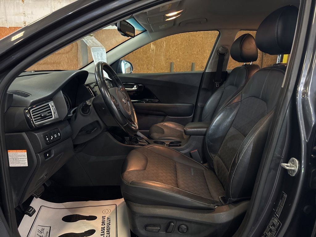 Used 2019 Kia Niro S Touring image 15