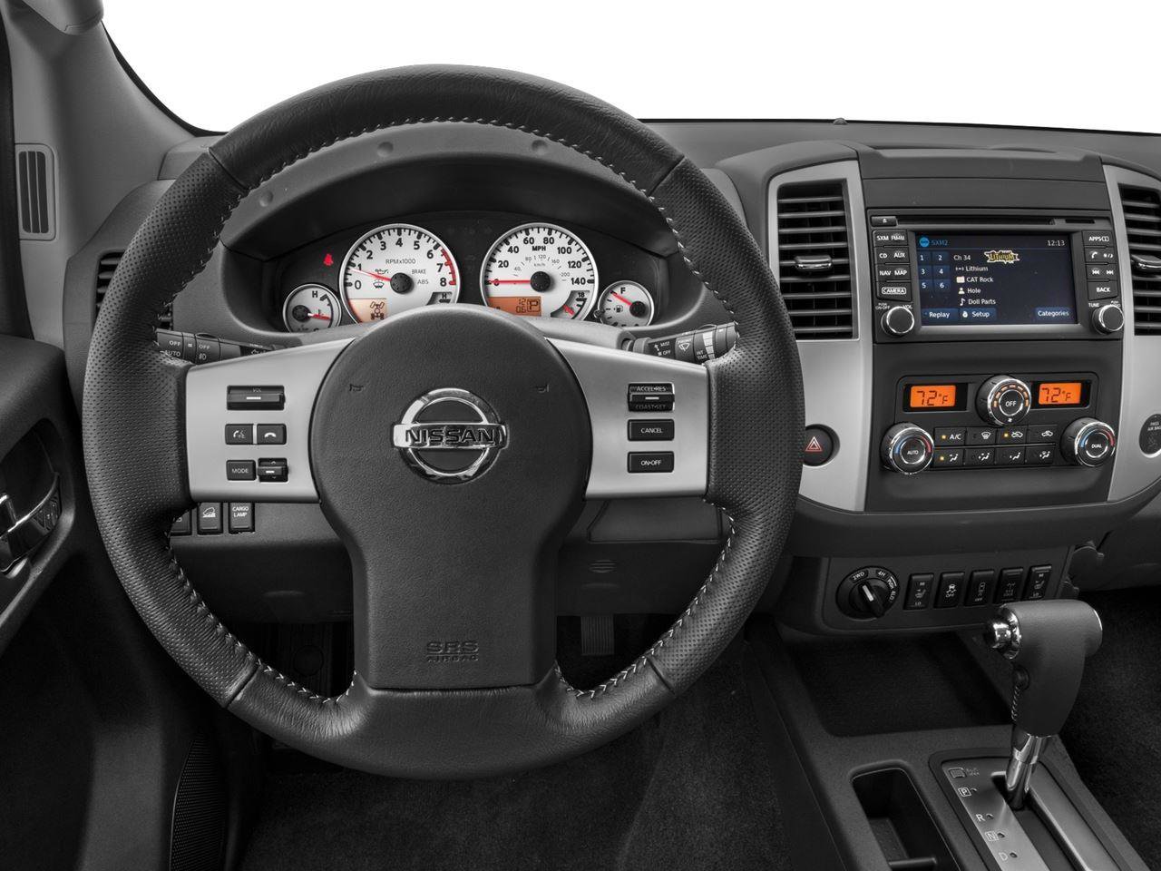 Used 2017 Nissan Frontier PRO-4X w/ Pro-4x Graphics Package AWD/4WD image 2