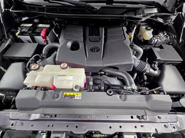 Used 2022 Toyota Tundra SR5 w/ Convenience Package RWD image 13