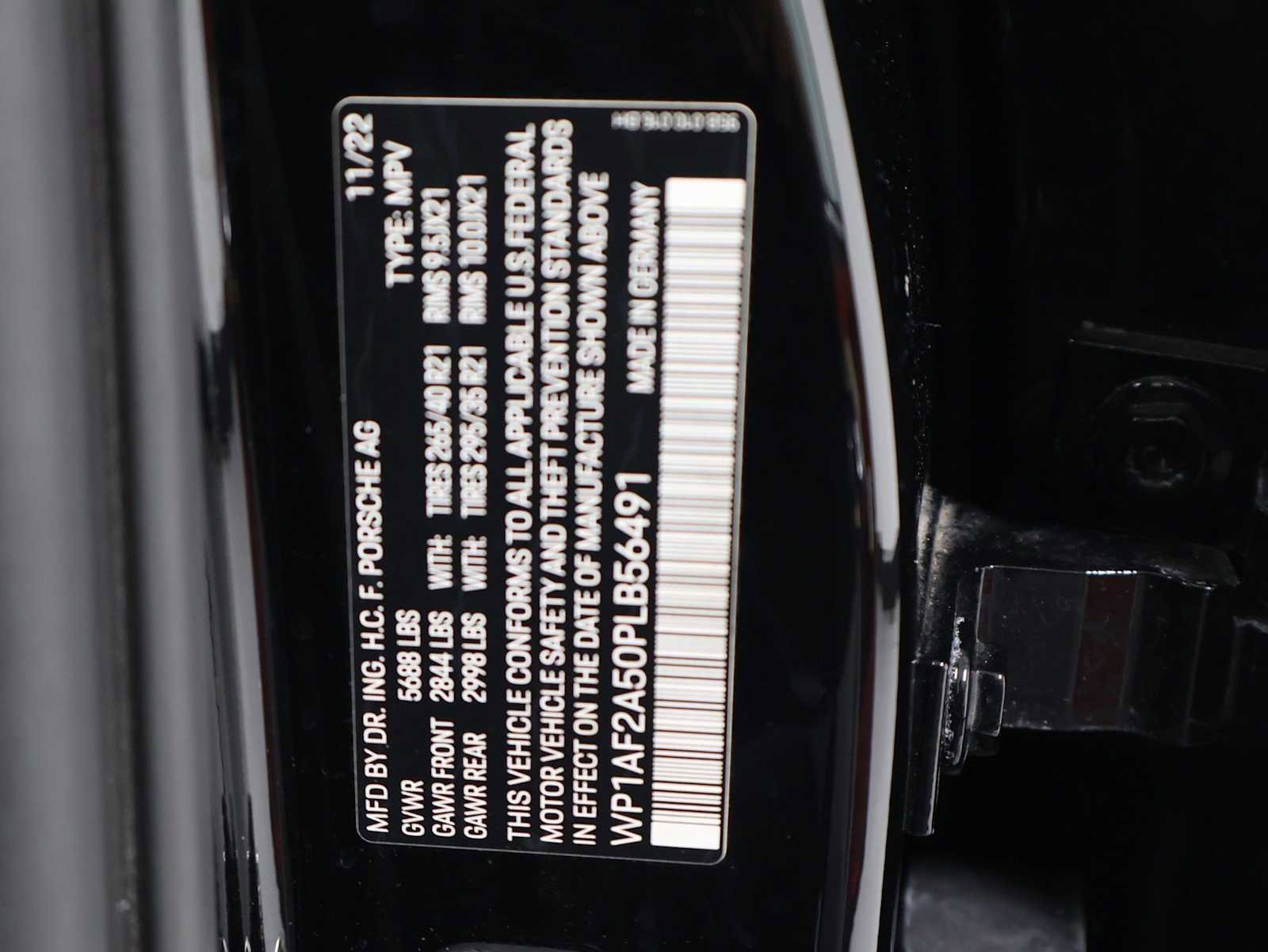 Certified 2023 Porsche Macan GTS AWD/4WD image 44