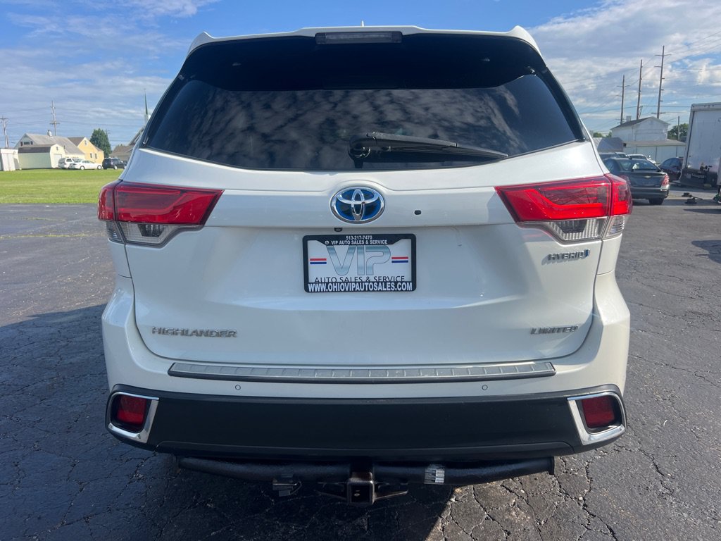 Used 2017 Toyota Highlander Limited AWD/4WD image 6