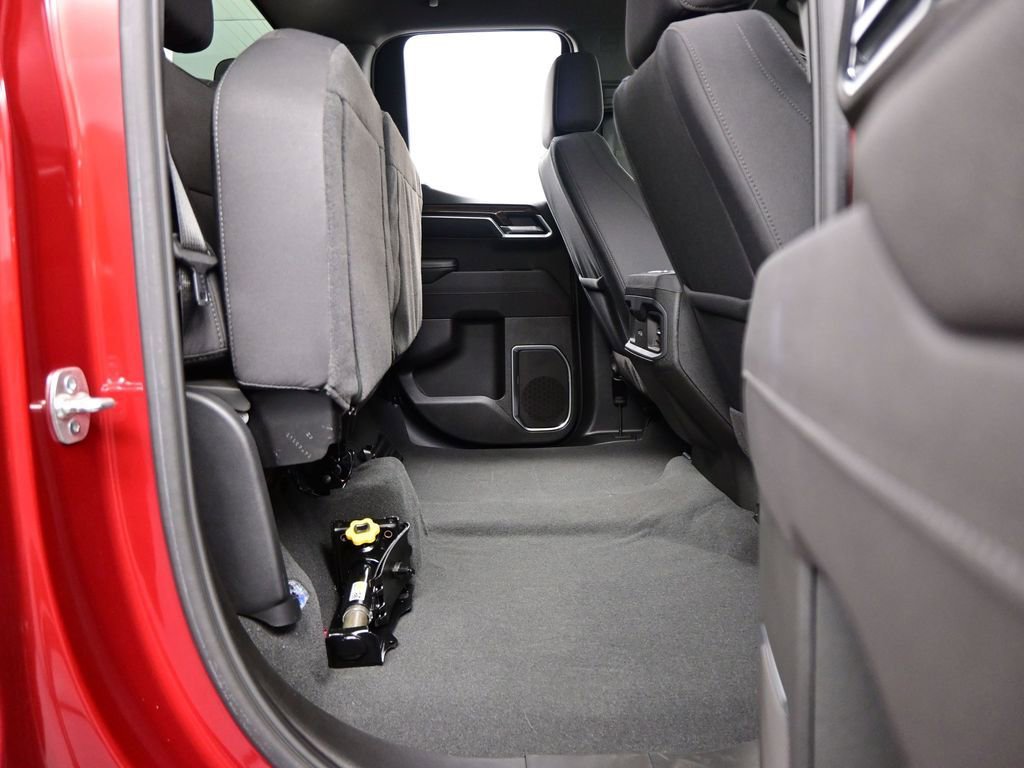 Used 2025 Chevrolet Silverado 1500 RST w/ Z71 Off-Road Package image 36