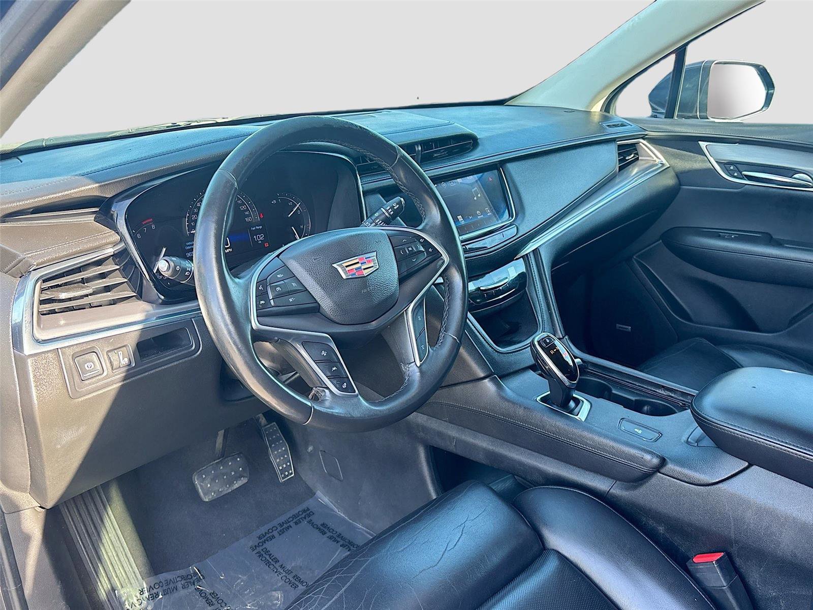 Used 2017 Cadillac XT5 Luxury w/ Driver Awareness Package image 10