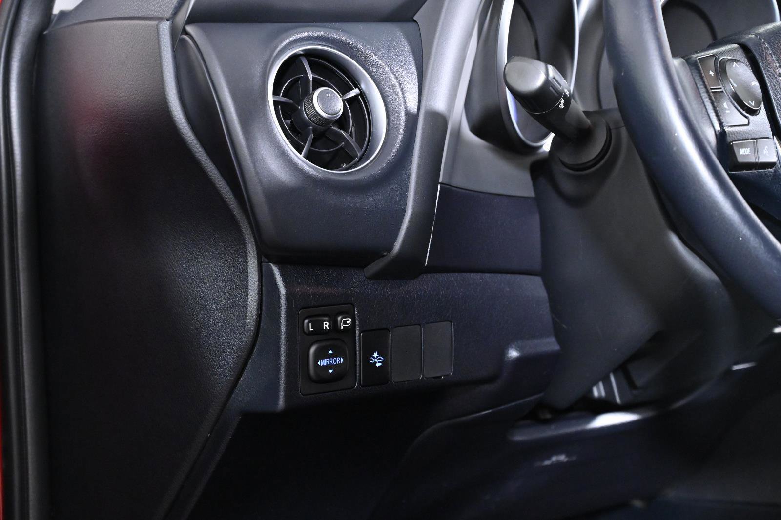 Used 2018 Toyota Corolla iM w/ All-Weather Mat Package image 18