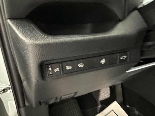 Used 2023 Toyota RAV4 XLE Premium FWD image 23