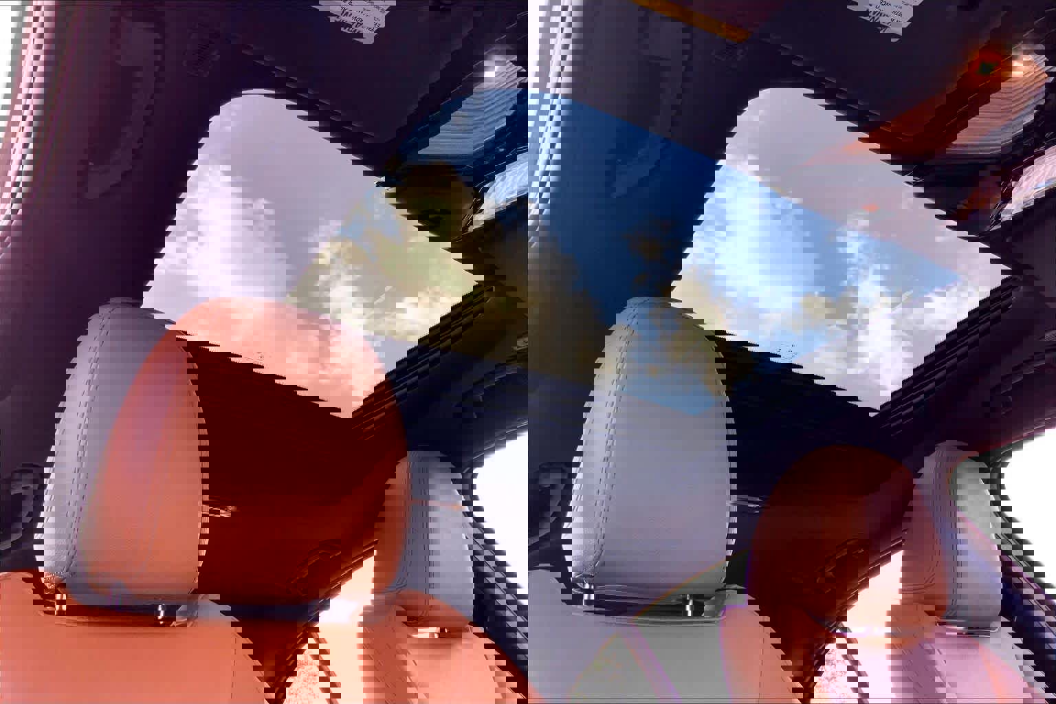 Used 2019 BMW 330i Sedan w/ Driving Assistance Package image 13