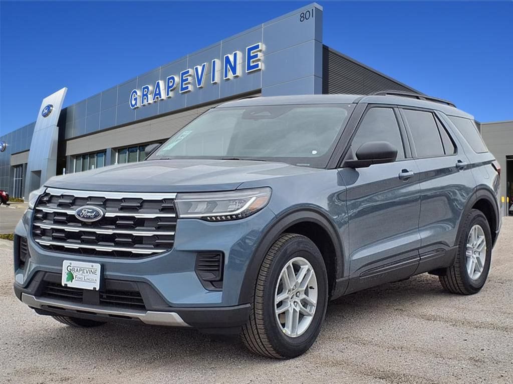 New 2026 Ford Explorer Active RWD image 1