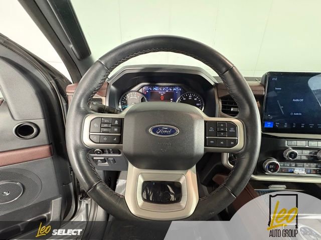 Used 2024 Ford Expedition Limited AWD/4WD image 12