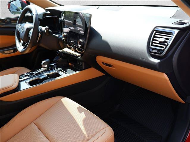 Used 2025 Lexus NX 350 AWD w/ Cold Area Package image 26