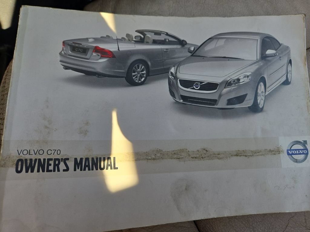 Used 2011 Volvo C70 T5 FWD image 20