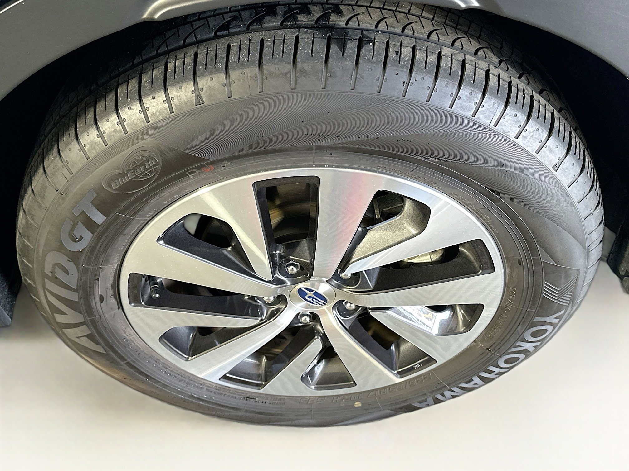 Used 2025 Subaru Outback Premium AWD/4WD image 11