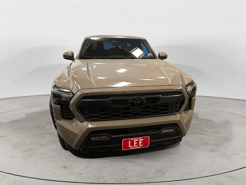 New 2026 Toyota Tacoma TRD Off-Road AWD/4WD image 8