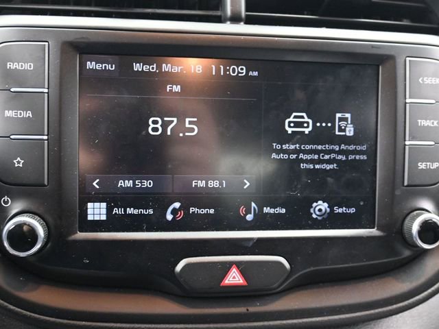 Used 2023 Kia Soul LX w/ LX Technology Package image 19