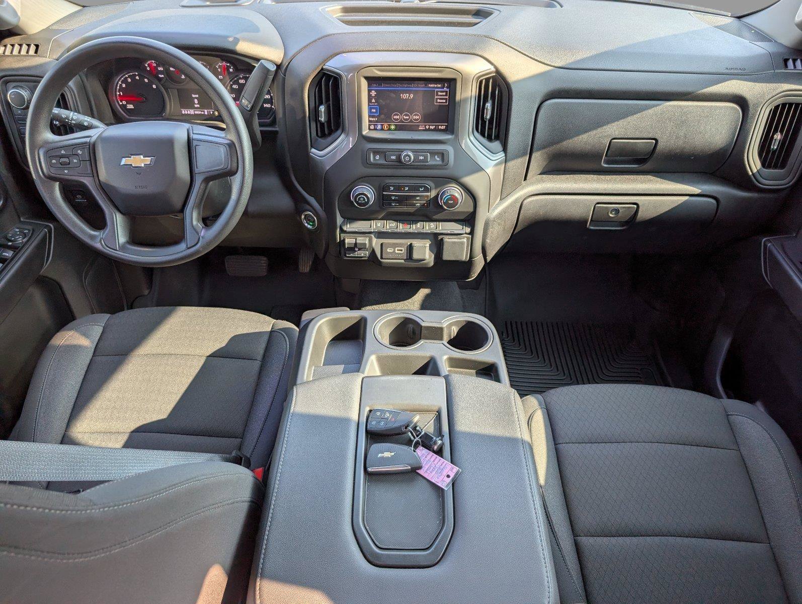 Used 2025 Chevrolet Silverado 2500 Custom w/ Custom Convenience Package AWD/4WD image 32