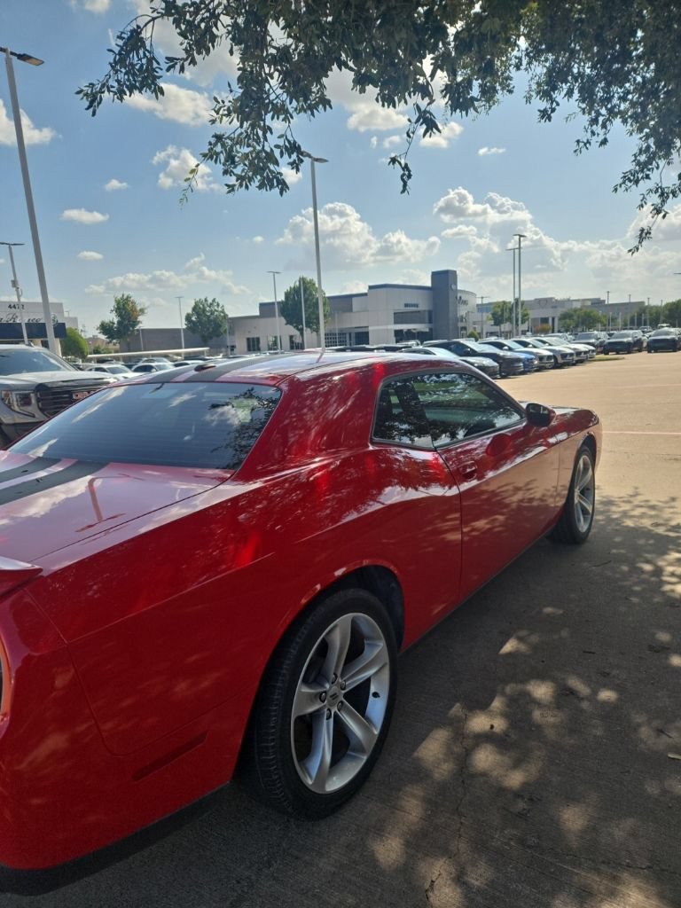 Used 2018 Dodge Challenger SXT w/ Super Sport Group (SS/T) RWD image 14