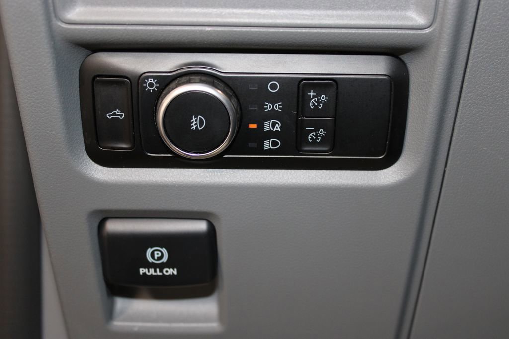 Used 2024 Ford F150 XLT image 32