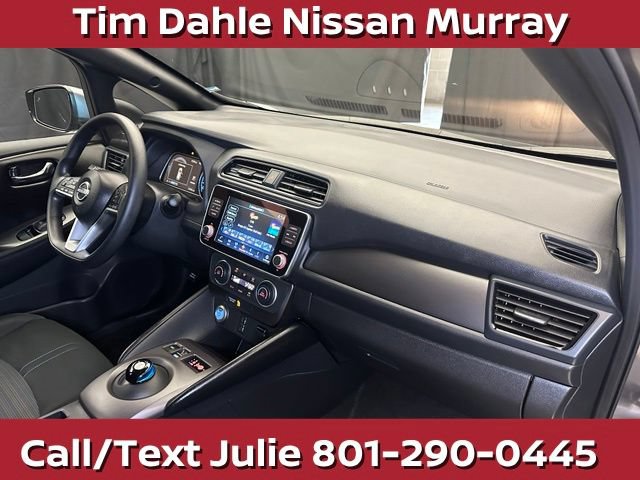 Used 2024 Nissan Leaf S FWD image 17