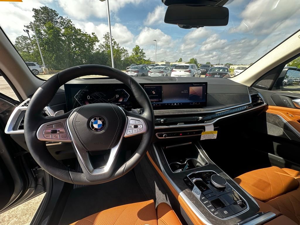 Certified 2026 BMW X7 xDrive40i image 13