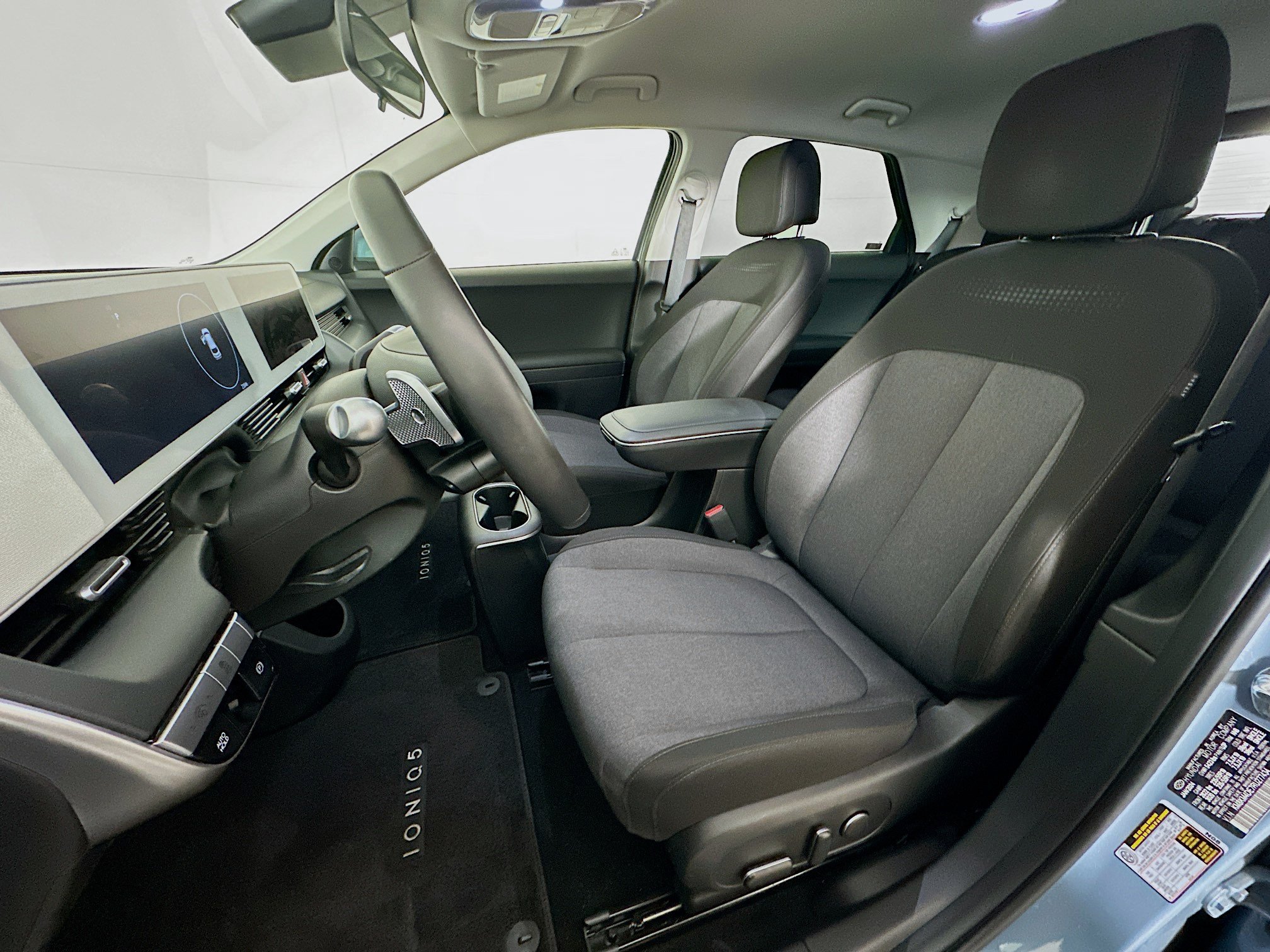 Used 2024 Hyundai Ioniq 5 SE RWD image 13