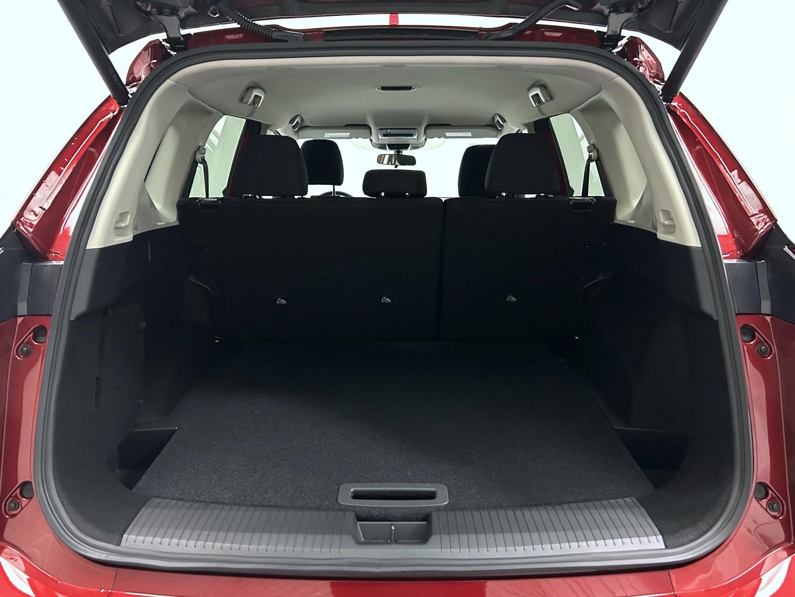 New 2026 Nissan Rogue SV image 10