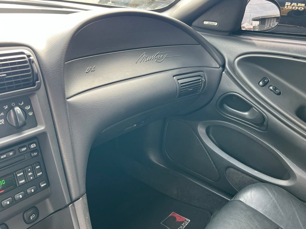 Used 2001 Ford Mustang GT RWD image 20