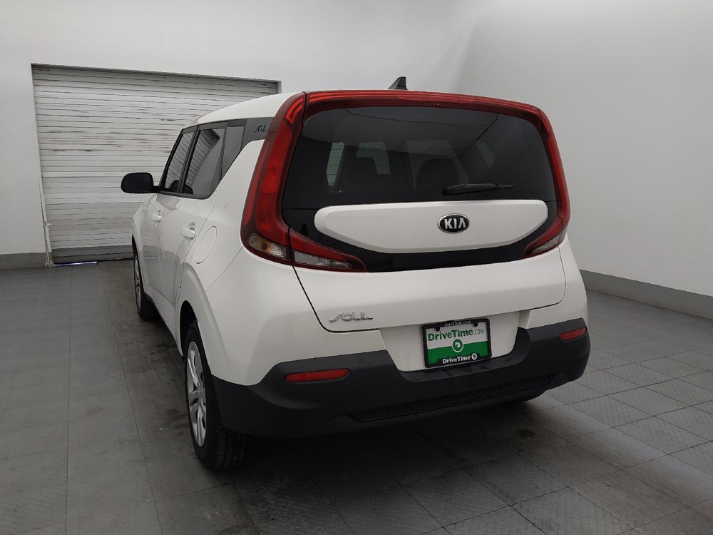 Used 2021 Kia Soul LX image 6