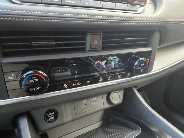 New 2026 Nissan Rogue SV image 18