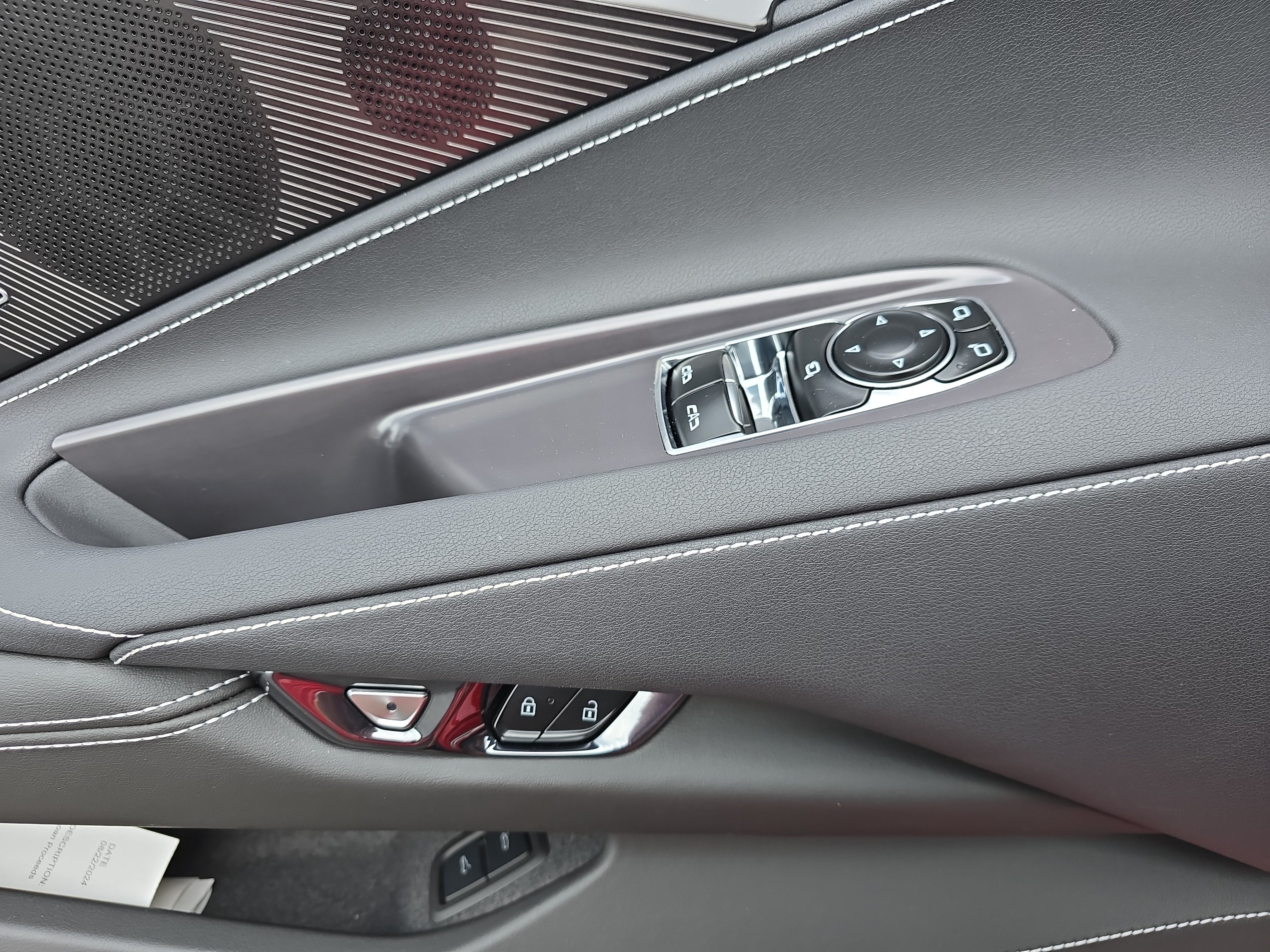 Used 2024 Chevrolet Corvette Stingray Preferred Cpe w/ Stealth Interior Trim Package RWD image 19