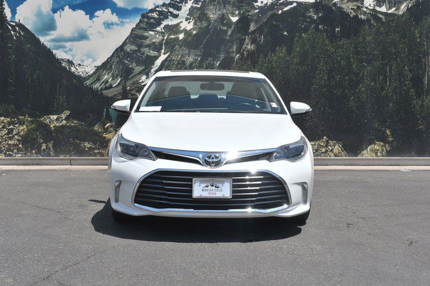 Used 2016 Toyota Avalon XLE Plus FWD image 5