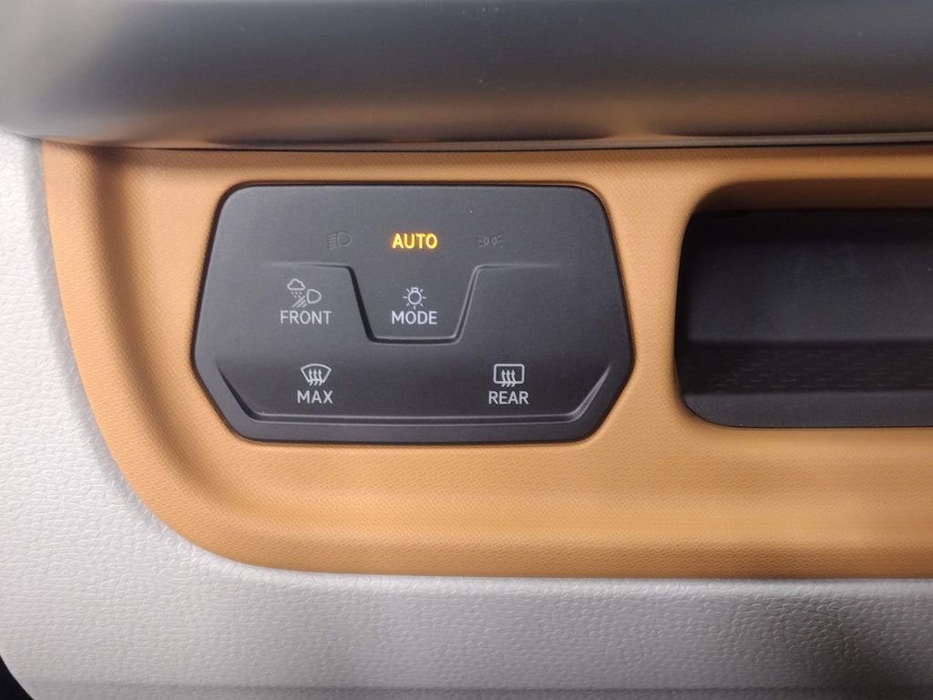 New 2025 Volkswagen ID. Buzz 1st Edition image 22