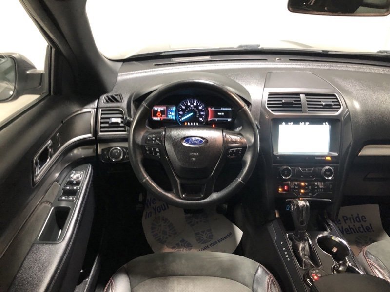 Used 2018 Ford Explorer XLT w/ Equipment Group 202A image 36