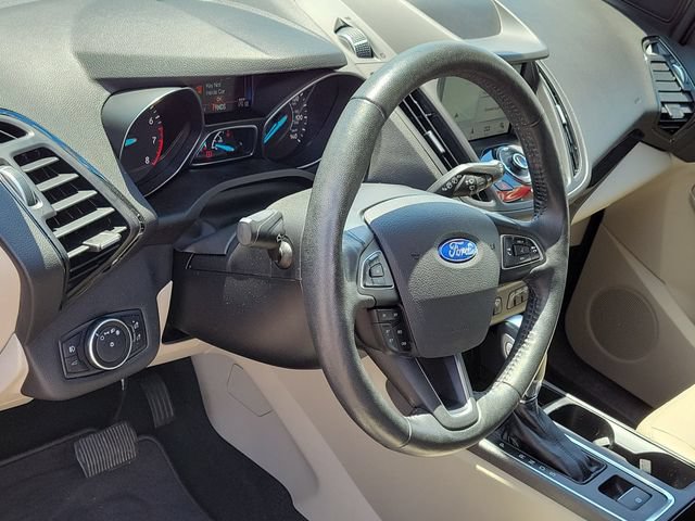 Used 2019 Ford Escape Titanium AWD/4WD image 7