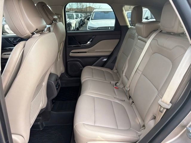 Used 2020 Lincoln Corsair FWD w/ Equipment Group 101A image 30