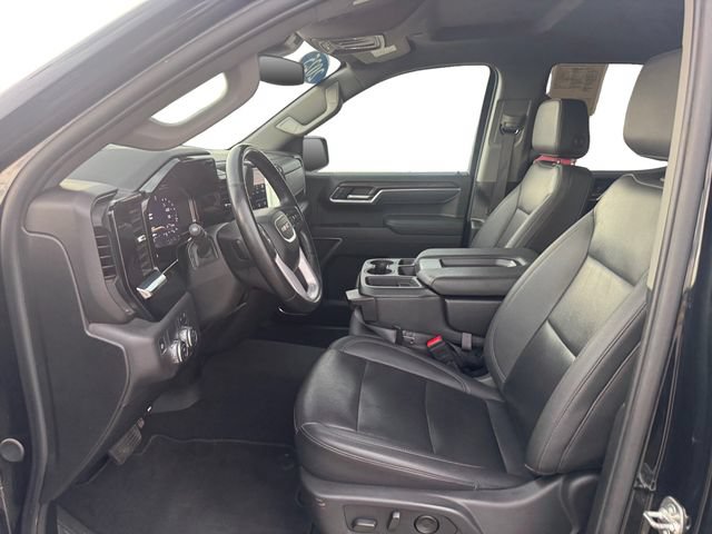 Used 2025 GMC Sierra 1500 SLT RWD image 9