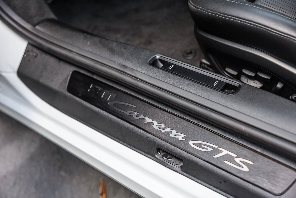 Certified 2024 Porsche 911 Carrera GTS image 20