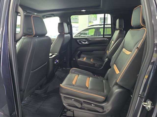 Used 2023 GMC Yukon XL AT4 w/ LPO, Floor Liner Package AWD/4WD image 10