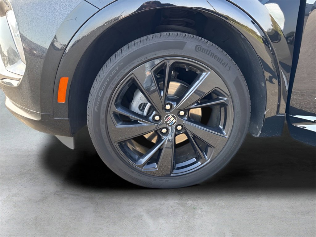 Used 2024 Buick Envision Sport Touring image 31