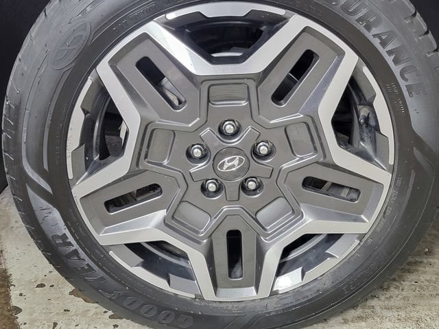 Used 2022 Hyundai Santa Fe Limited AWD/4WD image 10