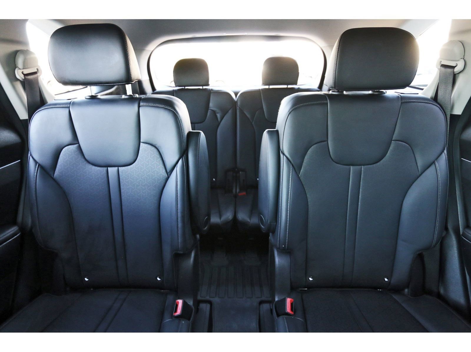 Used 2023 Kia Sorento EX image 15