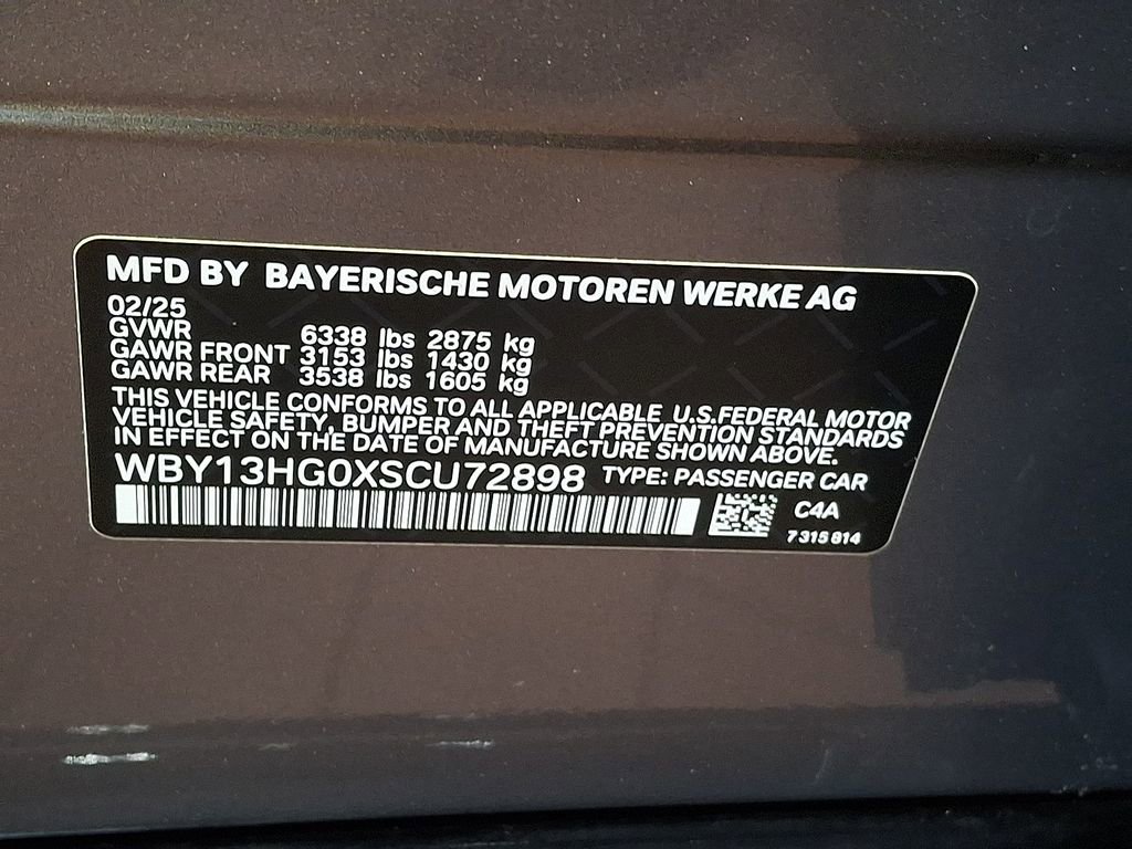 Used 2025 BMW i5 xDrive40 image 26