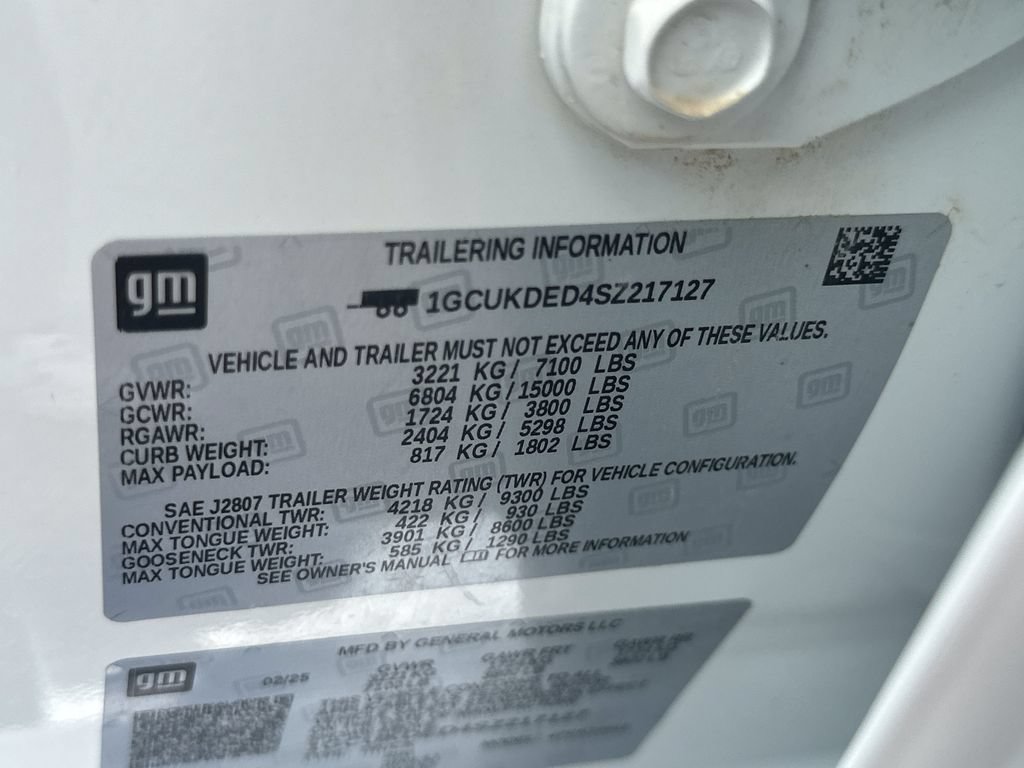 Used 2025 Chevrolet Silverado 1500 LT AWD/4WD image 28