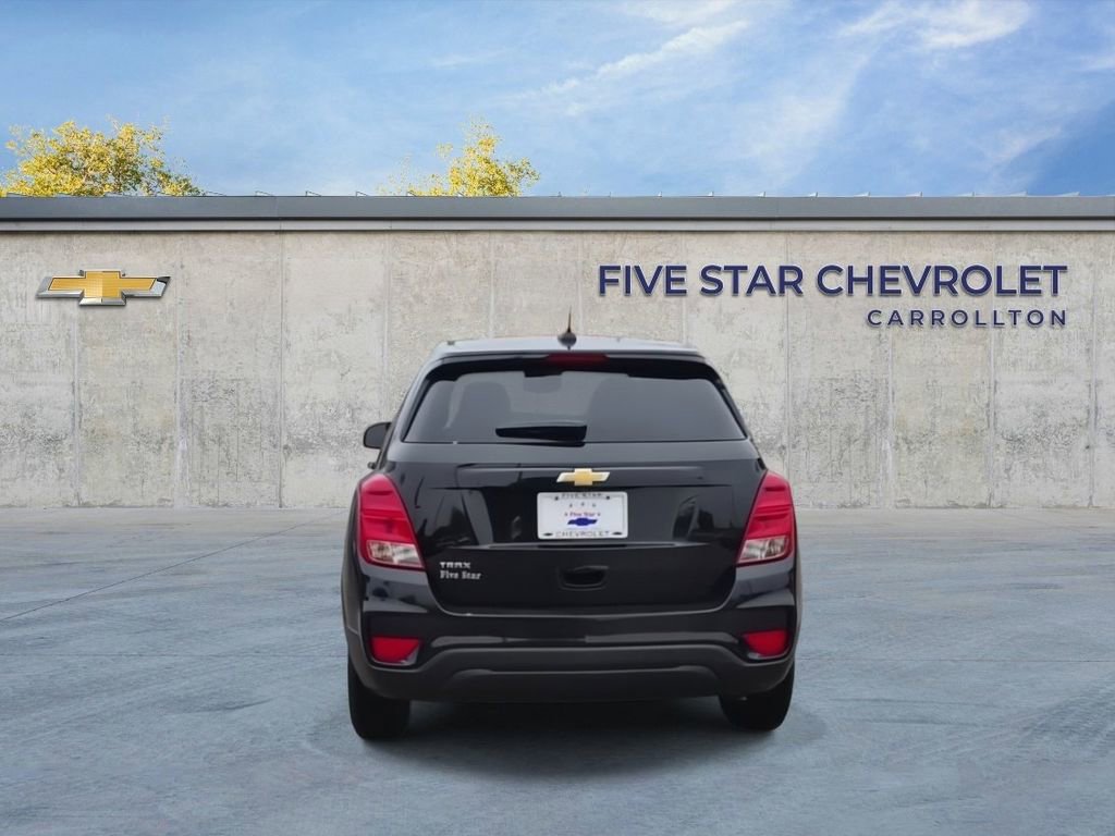 Used 2020 Chevrolet Trax LS w/ Tint and Cruise Package FWD image 6