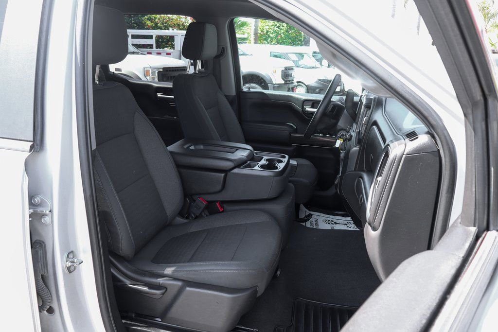 Used 2020 Chevrolet Silverado 1500 LT image 40