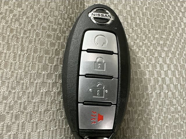Used 2019 Nissan Rogue Sport SV w/ Technology Package AWD/4WD image 17