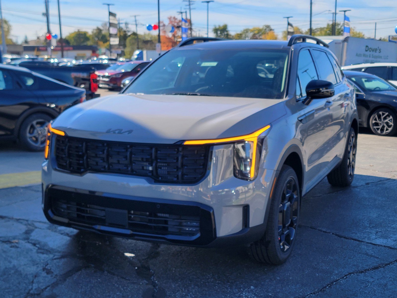 New 2026 Kia Sorento X-Line EX image 9