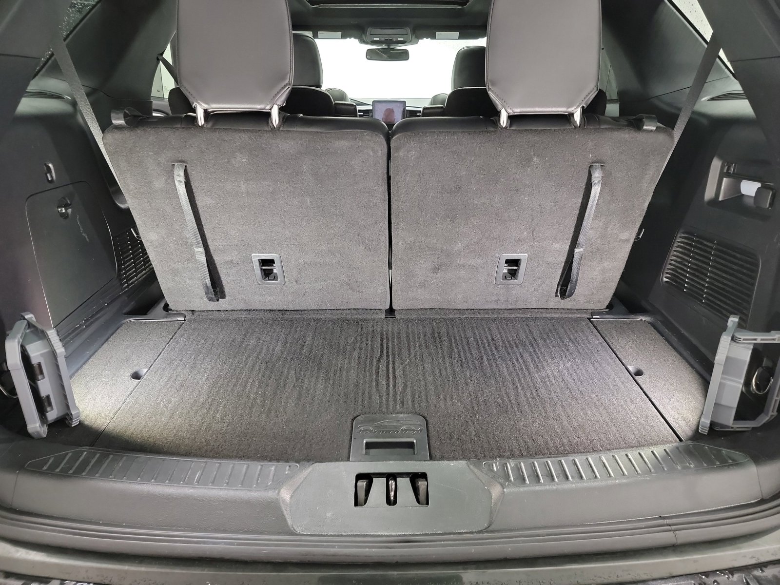 Used 2022 Ford Explorer ST image 26