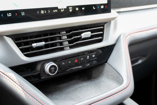 Used 2026 Ford Explorer ST-Line AWD/4WD image 25