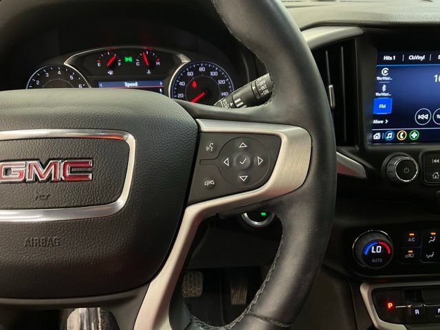 Used 2024 GMC Terrain SLT w/ Elevation Edition AWD/4WD image 13